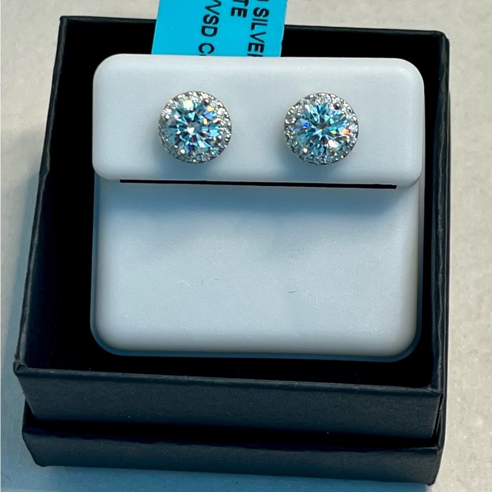 🆕 Sterling Silver Round Halo Stud Earrings with Moissanite 8.5mm - $599 retail